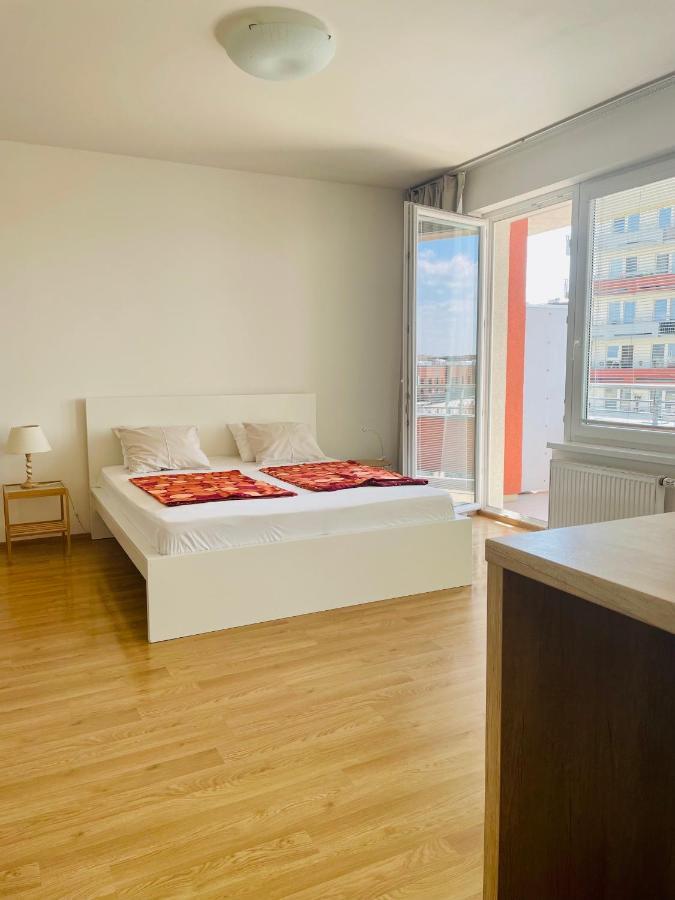 A Nice Place To Stay Apartments Prag Exteriör bild